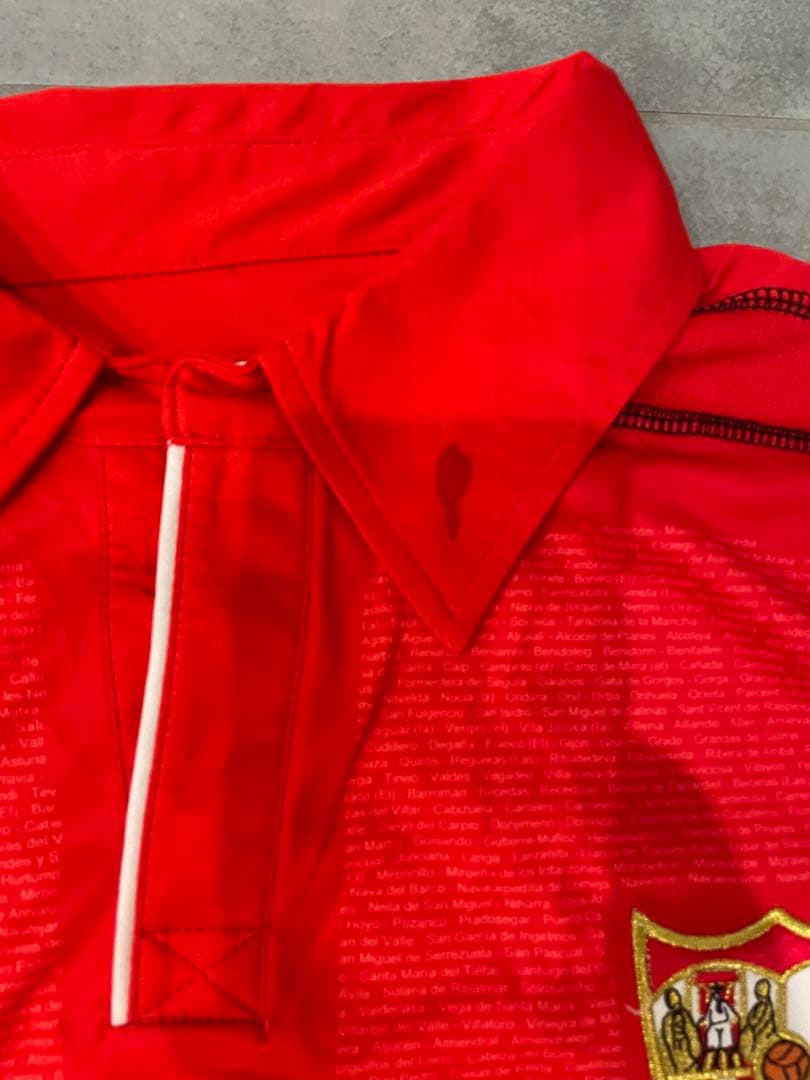 タグ付き　セビージャFC Joma シャツ Lサイズ 赤