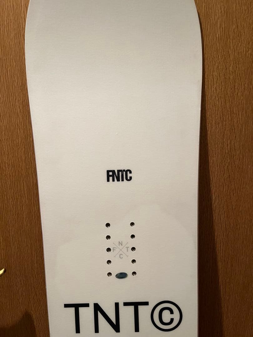 【送料込】スノーボード（FNTC TNTC）150cm