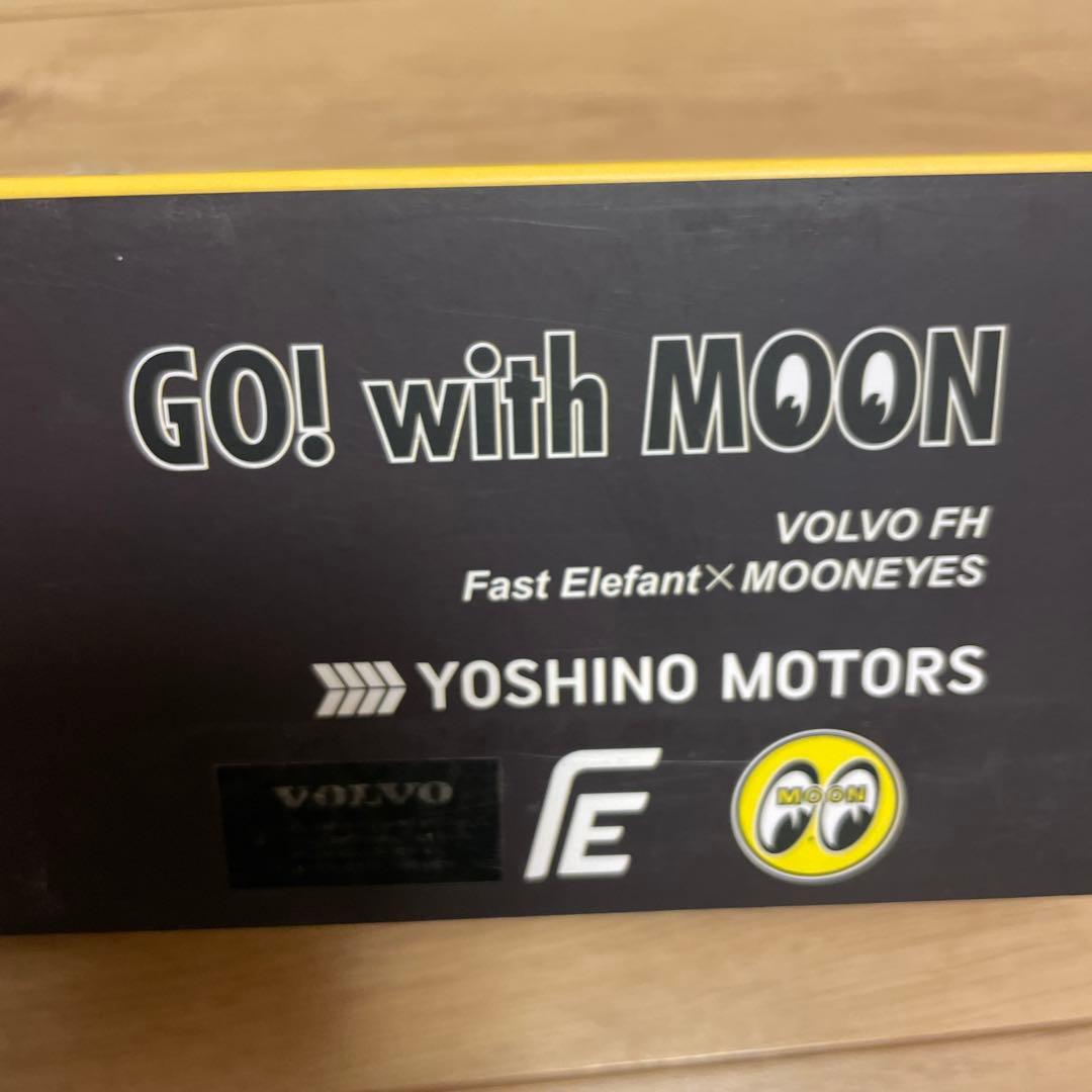 ムーンアイズミニカー Fast Elefant x MOON
