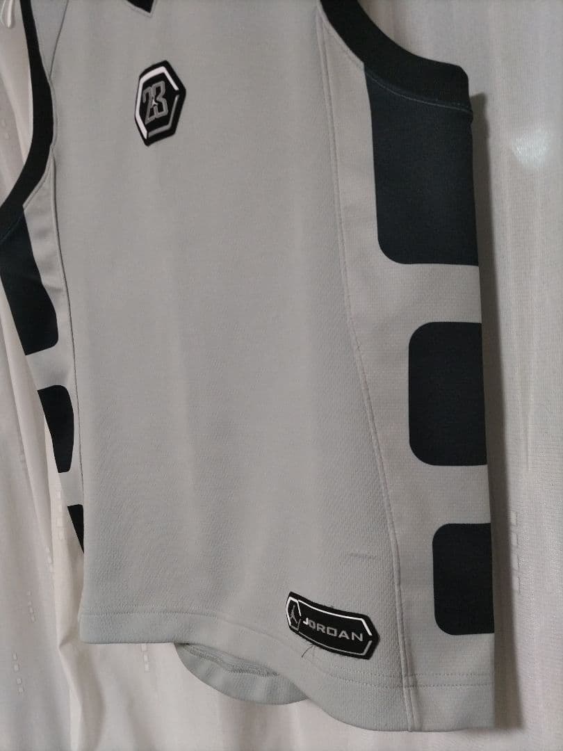 NIKE JORDAN Vネックタンクトップ （188071）