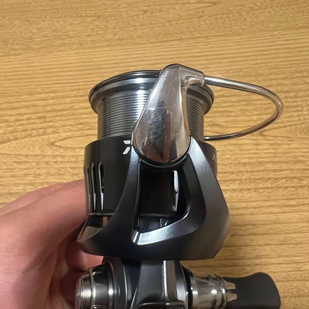 リール y