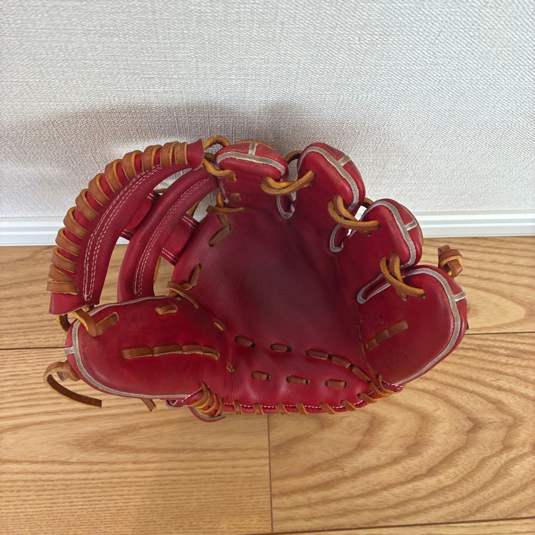 和牛JB軟式内野手用(赤)グローブ入れ付き