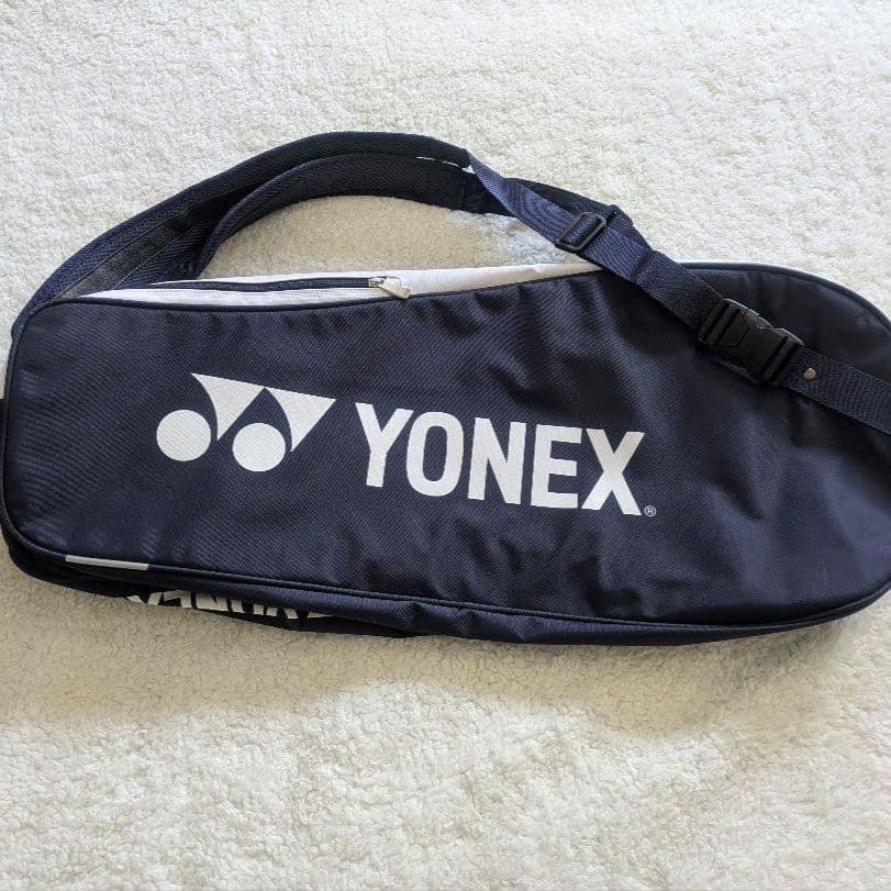 新品 YONEX バドミントンラケットバック
