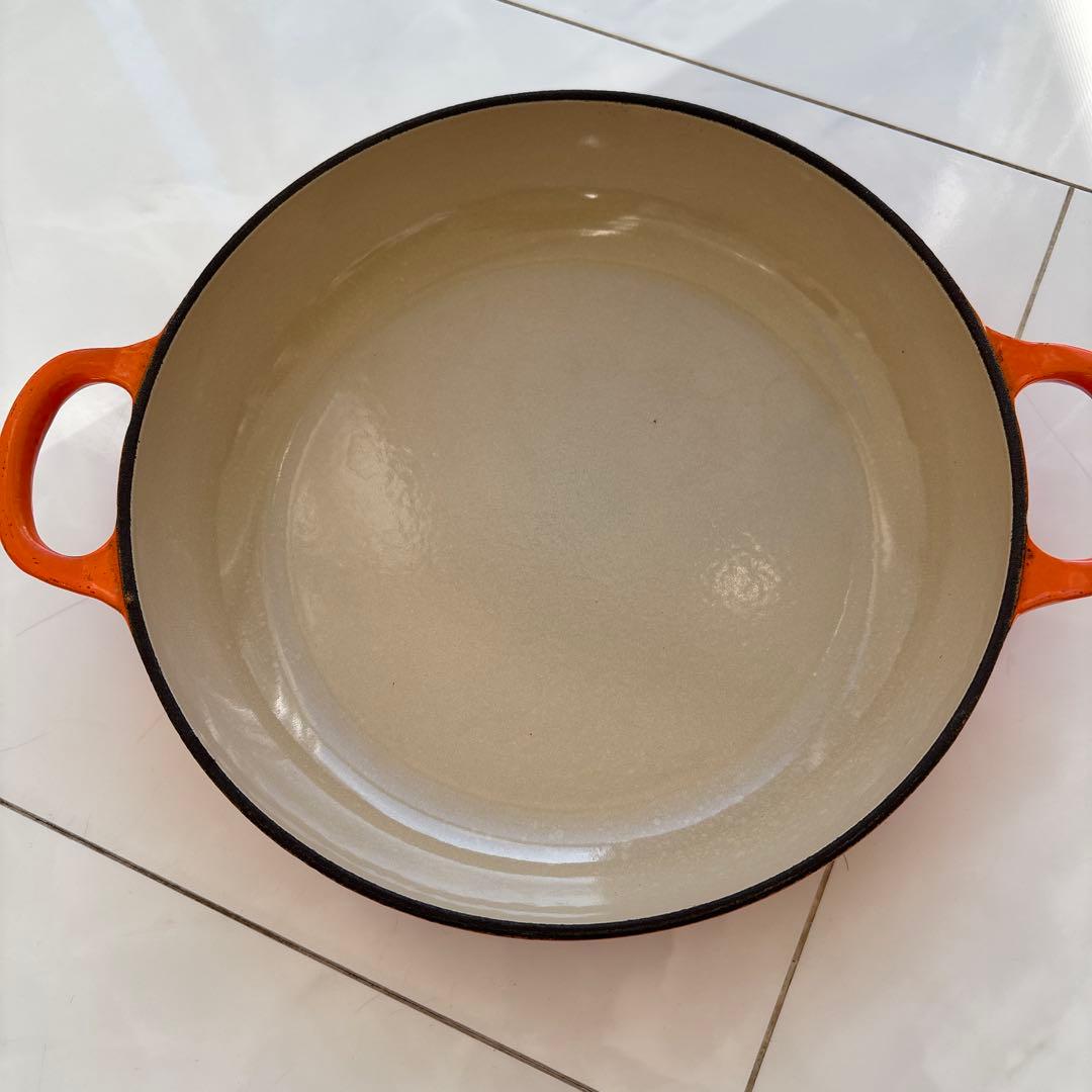 LE CREUSET　ビュッフェキャセロール　22cm