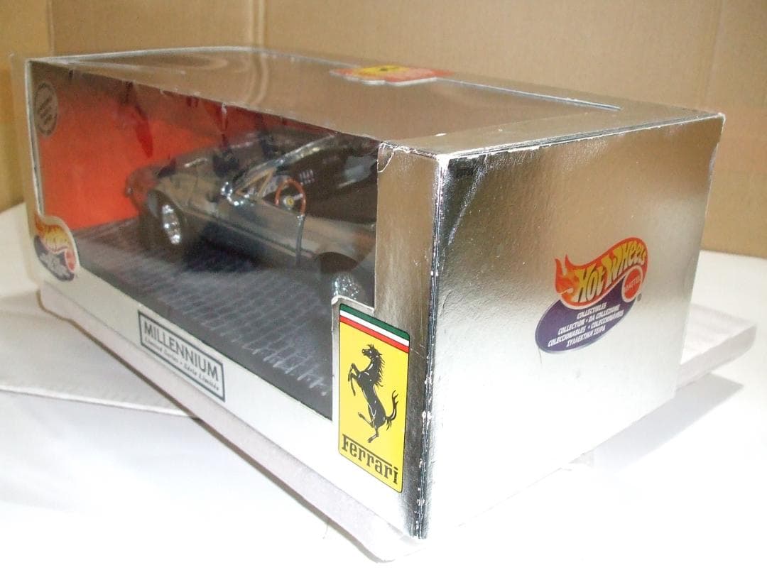 フェラーリ　３６５　ＧＴＳ／４　デイトナ　ミレニアム記念　マテル　１／１８
