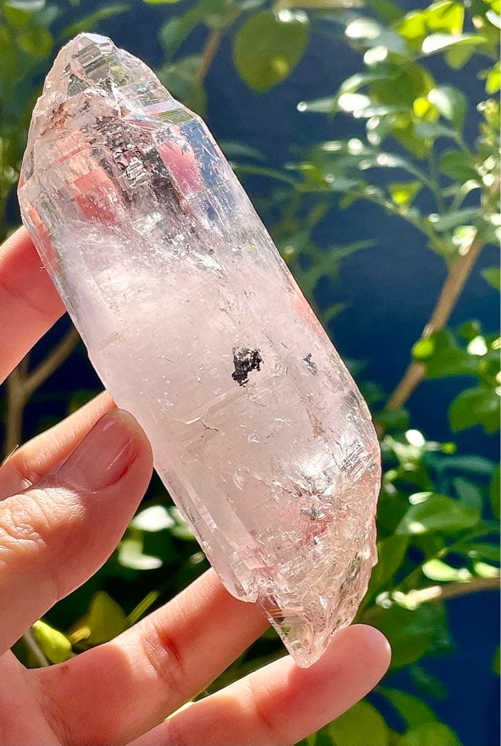 BIG 超透明　薄いピンク　エレスチャルクォーツ　骸骨水晶　高波動 原石　水晶