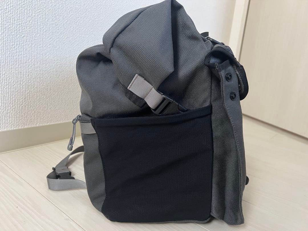 ブロンプトン ロールトップバッグ 28L ダークグレー