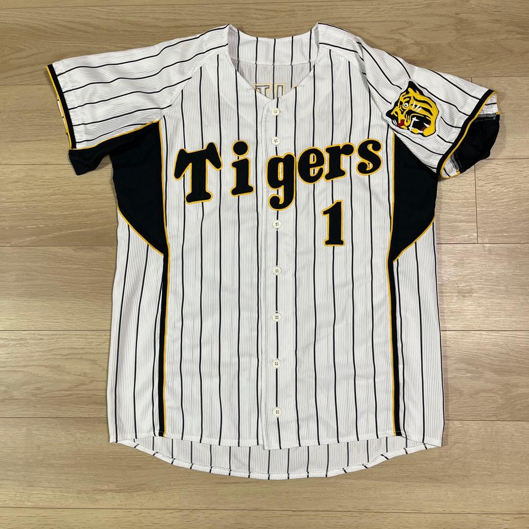 阪神タイガース　鳥谷敬　ホームユニフォーム　刺繍ユニフォーム