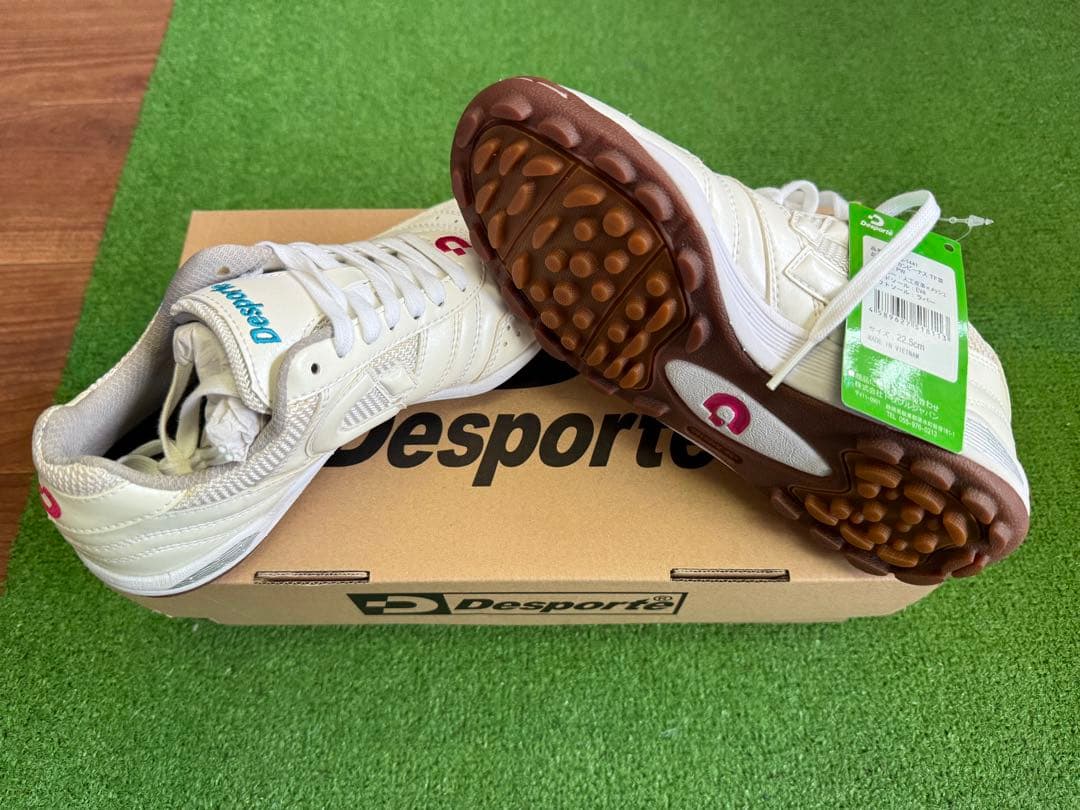 新品22.5 Desporte トレシュー　ホワイト
