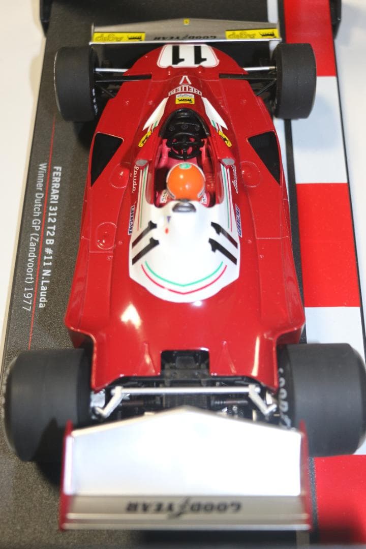 モデルカークラブ製ビックスケール１／１８　フェラーリ３１２Ｔ１Ｂ　ダイキャスト製