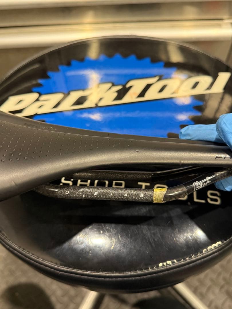 スペシャライズド　 S-WORKS PHENOM 143