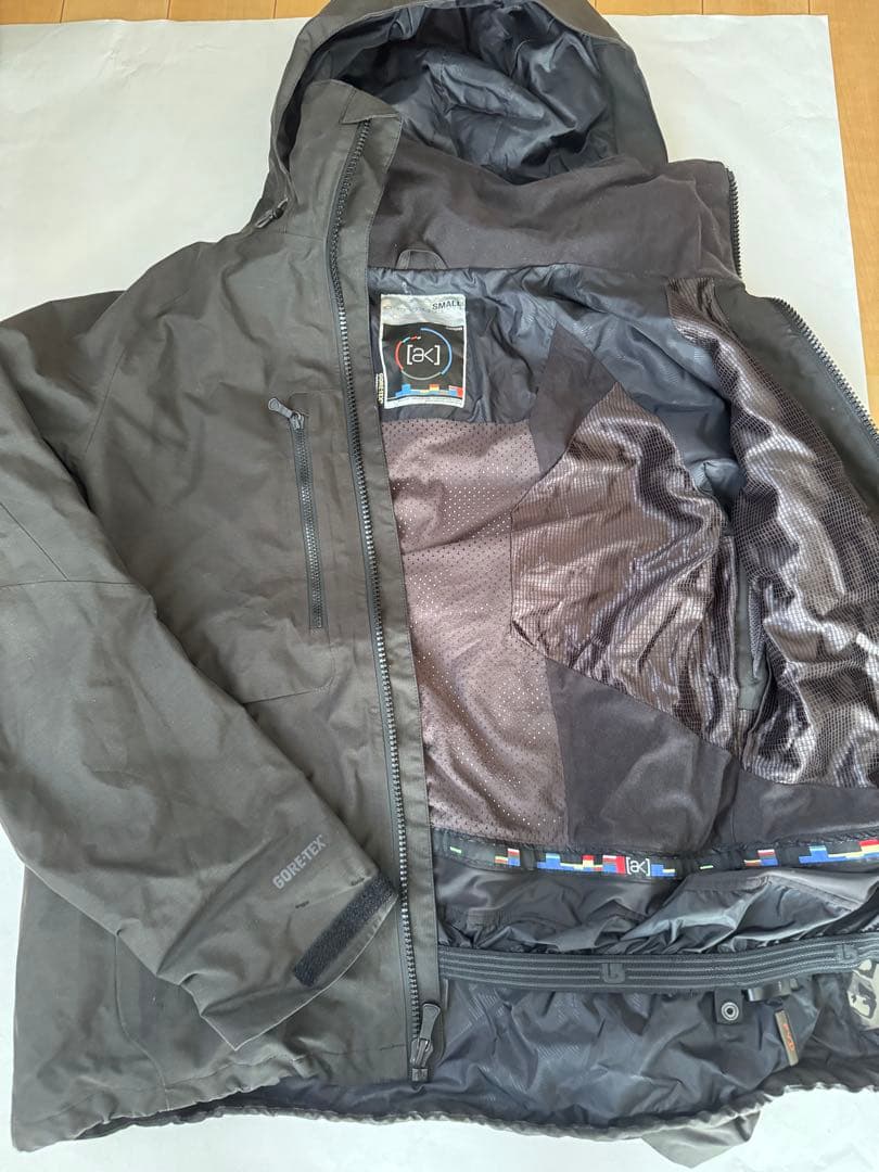 【限定値引き】BURTON［ak］GORE-TEX Swash Jacket／S
