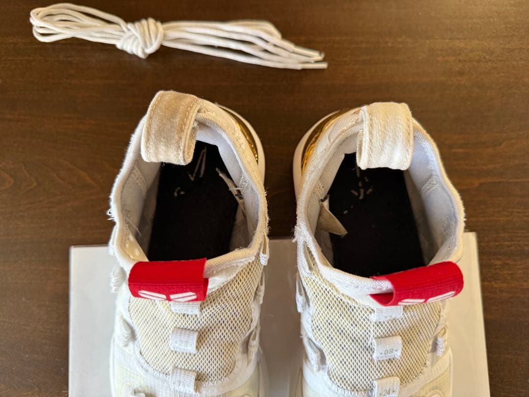 レア品 Kobe AD IDホワイトバスケットボールシューズ 25cm