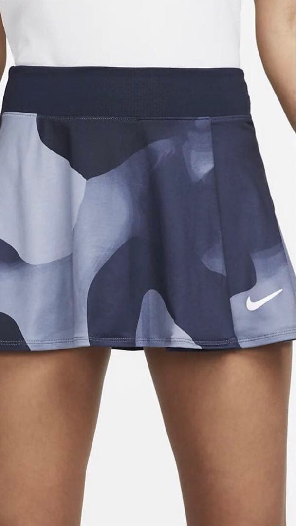 Nike victory テニススコート