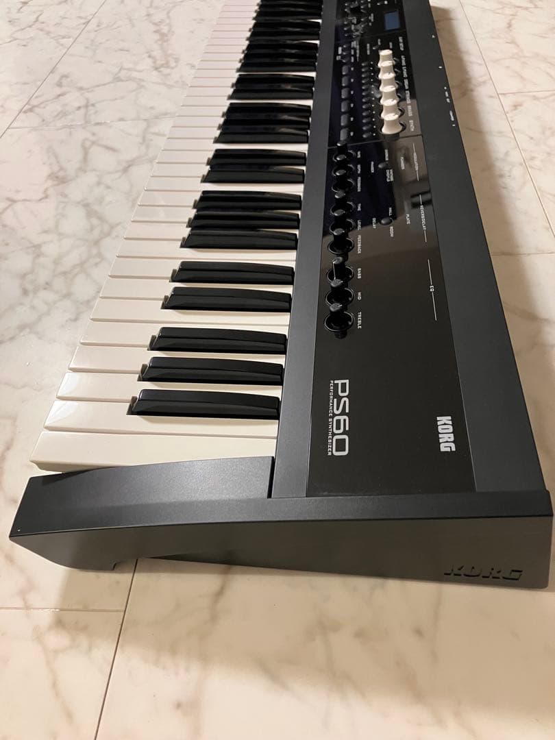 KORG PS60 シンセサイザー　美品　61鍵　ソフトケース・スタンド付