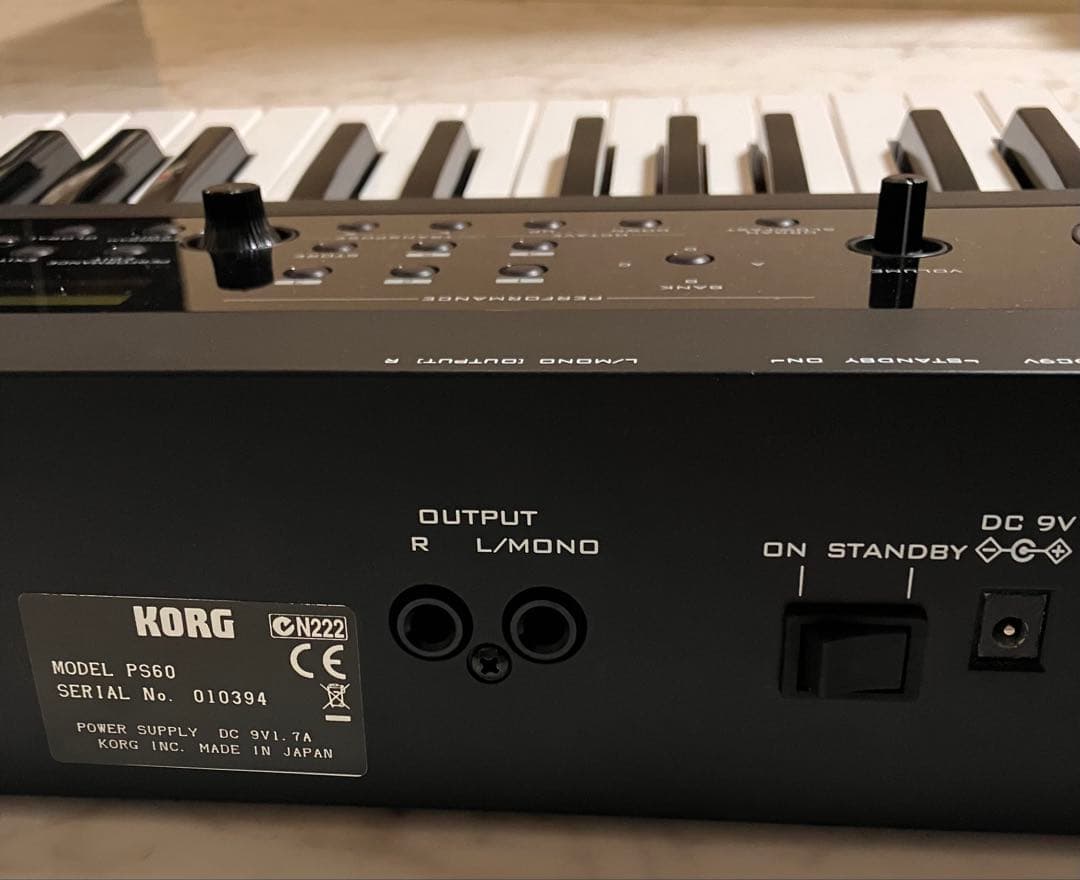 KORG PS60 シンセサイザー　美品　61鍵　ソフトケース・スタンド付