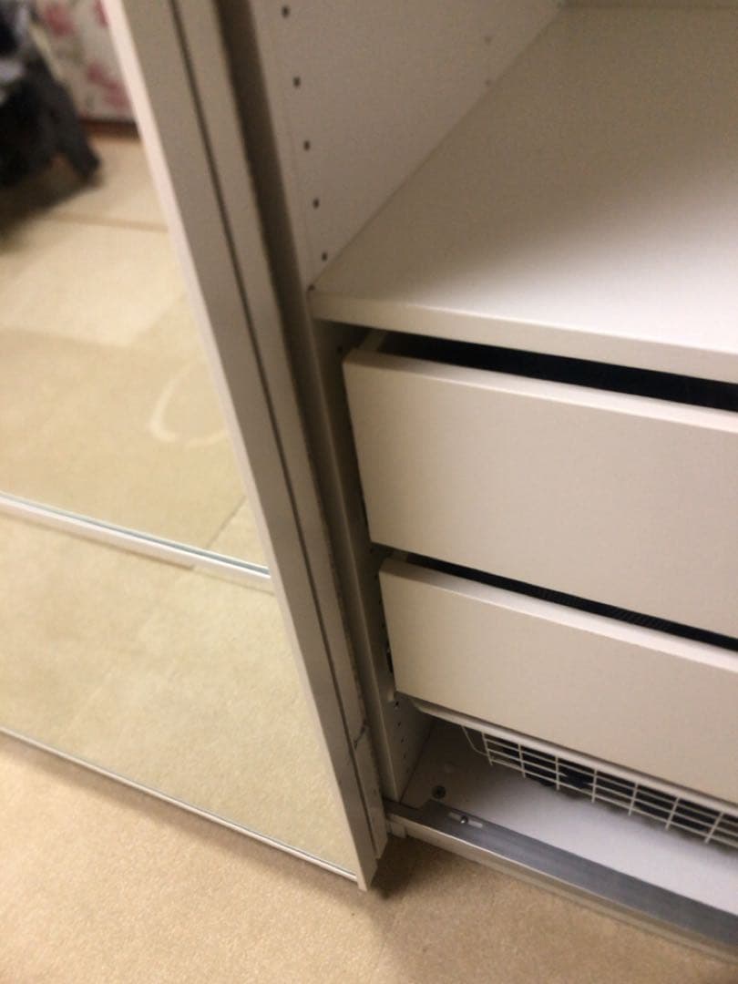 IKEA ワードローブ　PAX クローゼット　オーダーメイド　鏡　ミラー扉