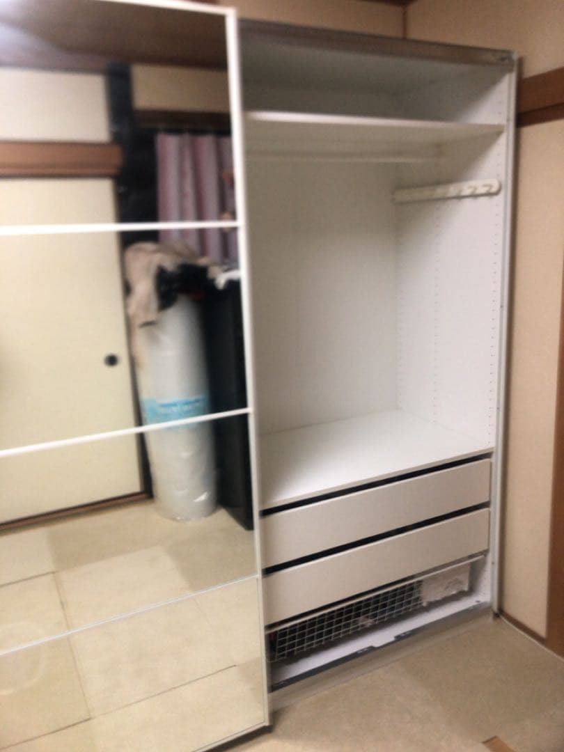 IKEA ワードローブ　PAX クローゼット　オーダーメイド　鏡　ミラー扉
