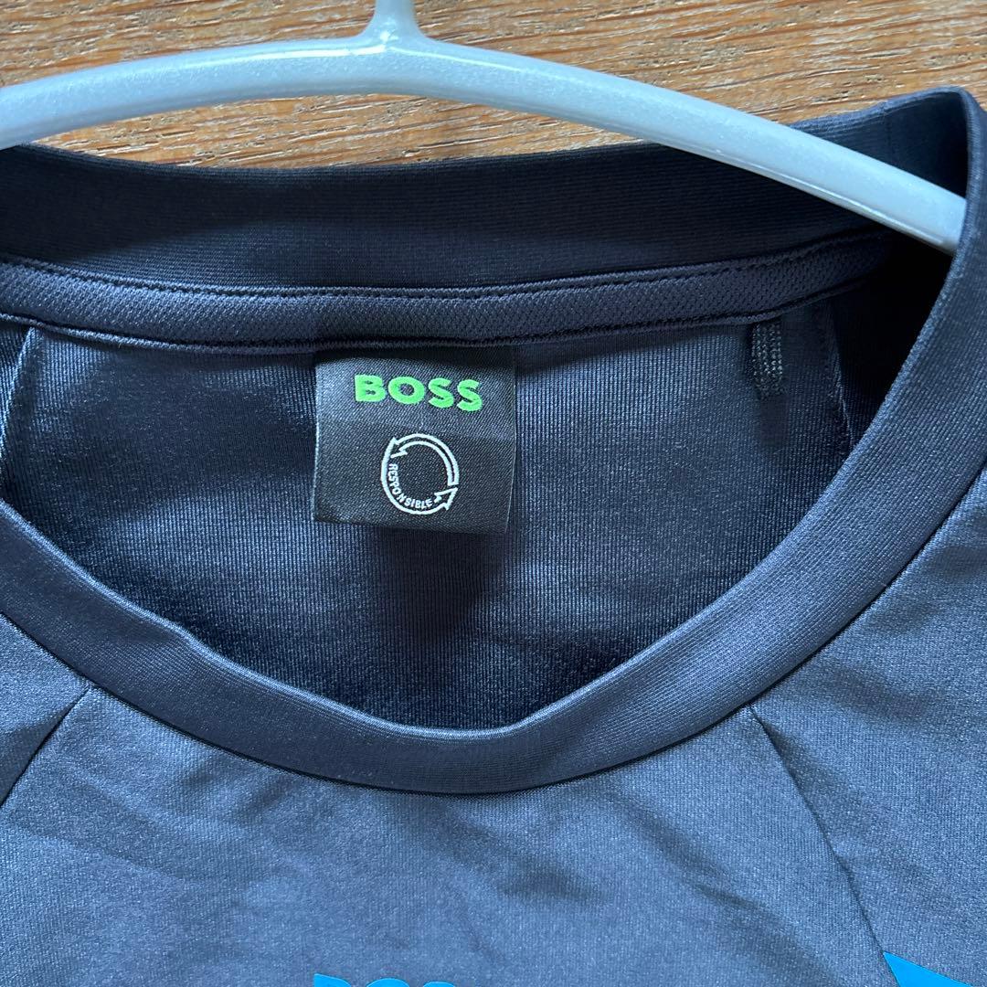 ヒューゴボス　Ｔシャツ　ネイビー