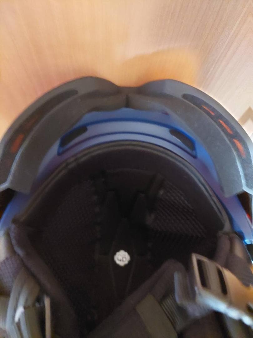 SALOMON PIONEER LT VISORヘルメット