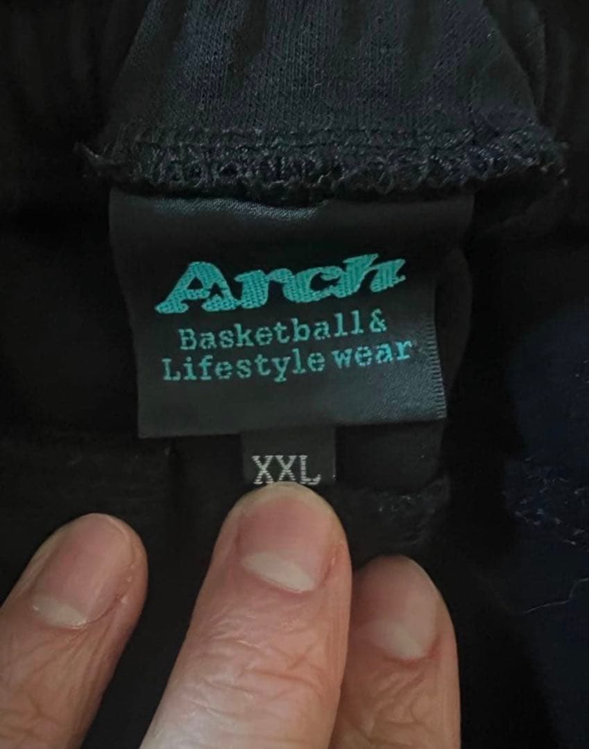 ARCH XXL ブラック　ジップ付