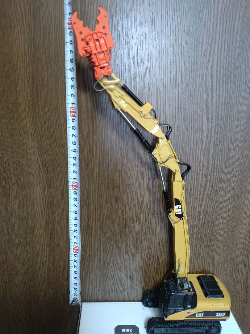 CAT 320D ミニチュアモデル