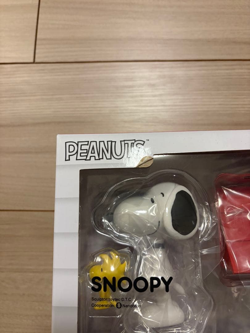 PEANUTS スヌーピー ねんどろいど　フィギュア 2200