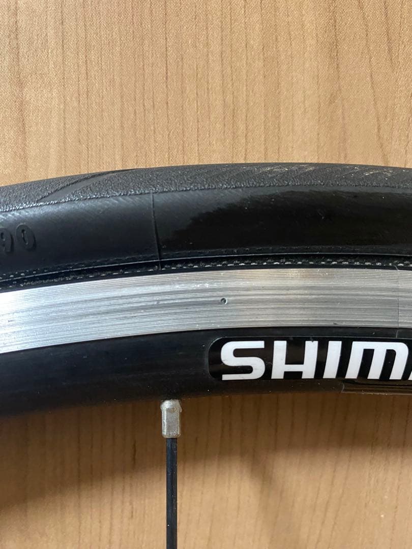 SHIMANO WH-R501 エントリーホイール　ウルトラスポーツつき