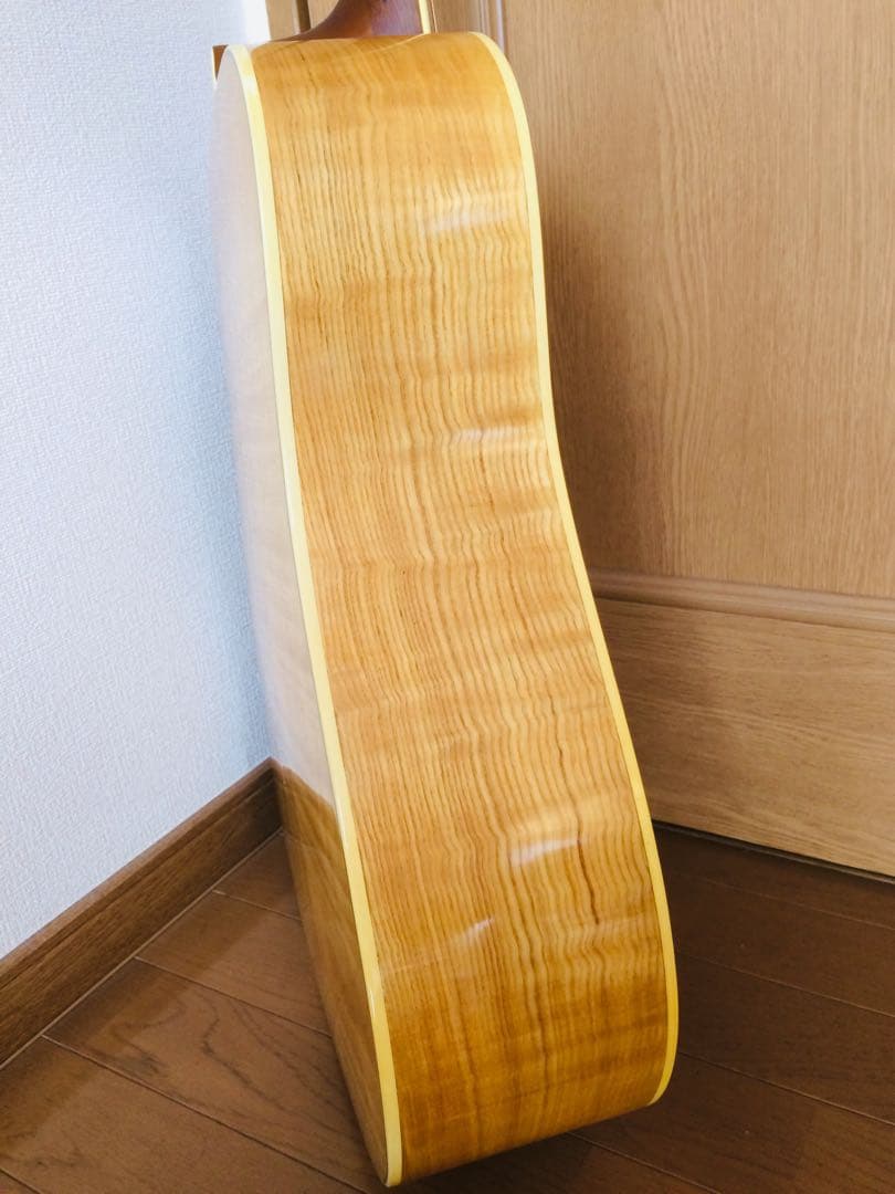 激レア‼ Pearl 70s Jビンテージ 圧巻の虎目杢 エレアコ仕様 激鳴り‼
