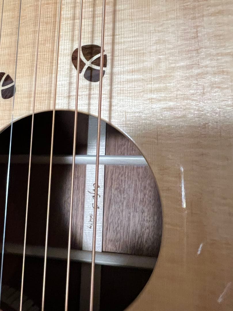 アコースティックギター　L.Luthier