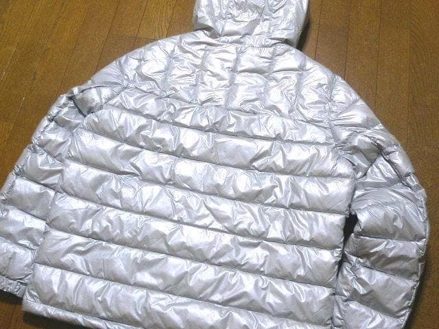 【大きい】XL-XXL日本サイズ位トミーヒルフィガーUS限定極暖ダウンジャケット