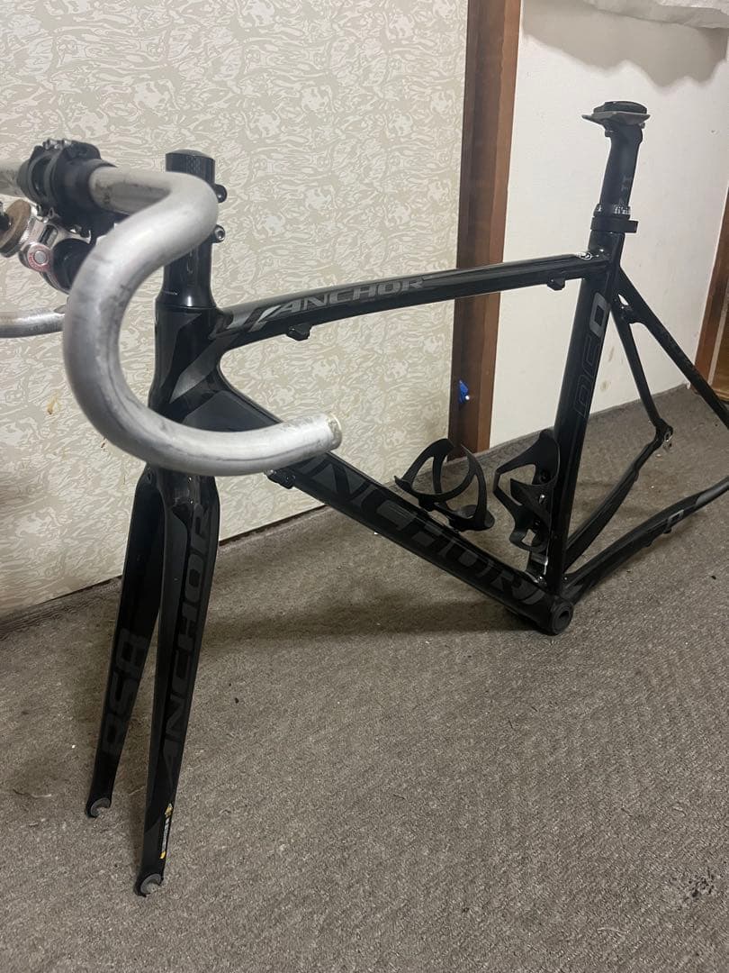 Anchor 2015 オールブラックモデルで。希少価値高い&かっこいいデザイン