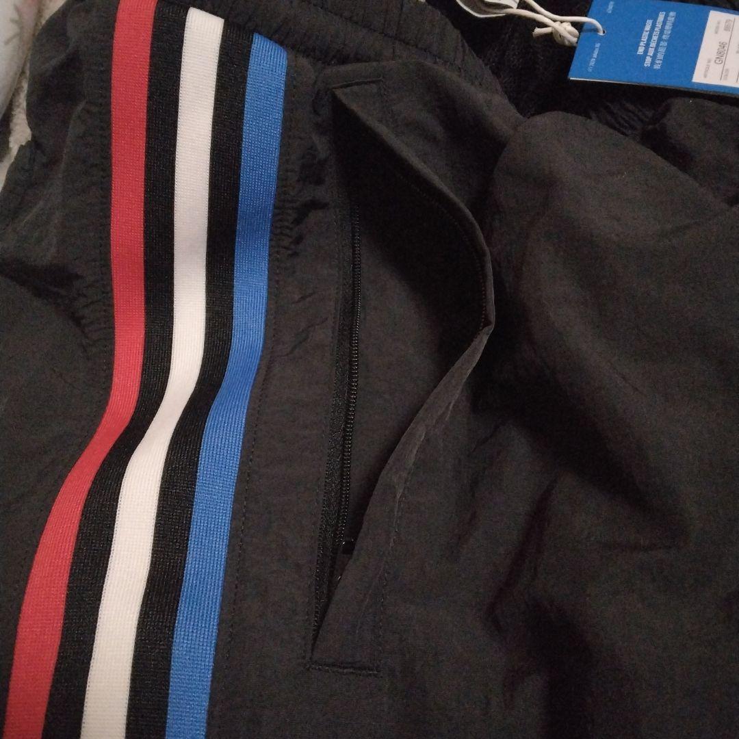 adidas★ トレーニングパンツ　ブラック