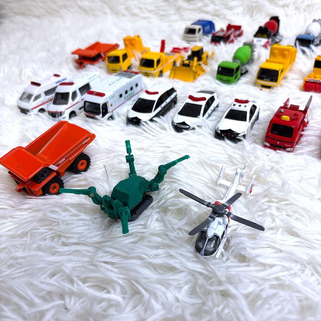 トミカ TOMICA 働く車 28台セット 消防車 救急車 工事車両 まとめ