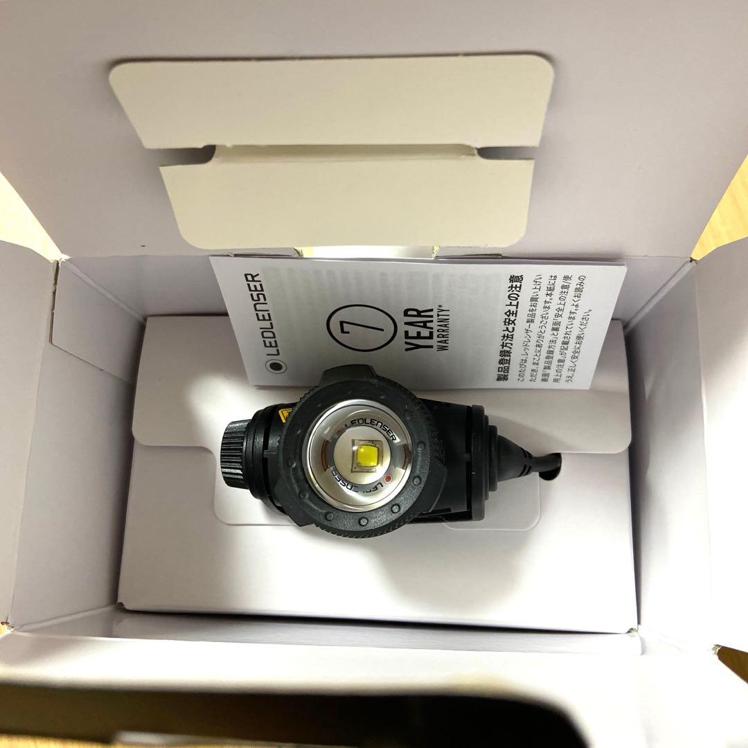 【未使用品】LEDLENSER H7R CORE ヘッドランプ