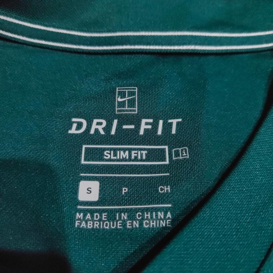 NIKE　COURT　TENNIS　ナイキテニスコート　テニスウェアナダルモデル