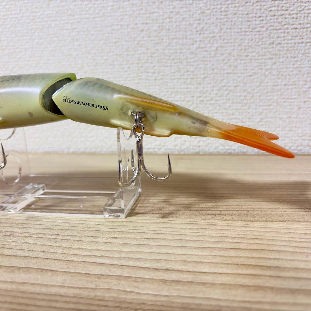 【美品】deps デプス スライドスイマー250 リアルケタバス ビッグベイト