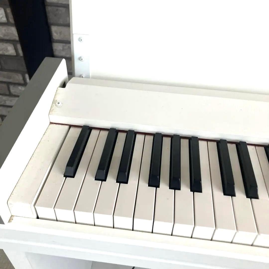 KORG LP-350 ホワイト 88鍵電子ピアノ　３月３０日迄 出品