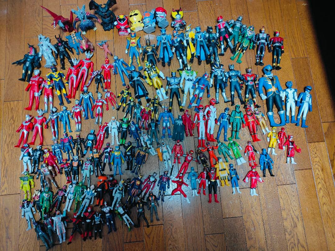 ウルトラマン 怪獣 ソフビ ガン消し 仮面ライダー フィギュア レトロ 大量