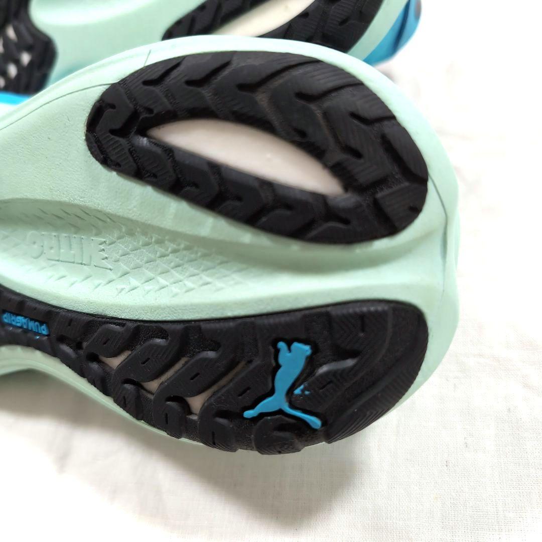 PUMA マグマックス ニトロ　ランニングシューズ　25.0cm