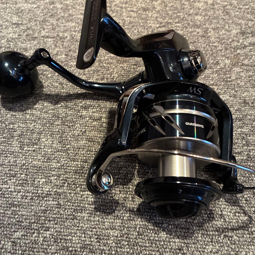 SHIMANO STRADIC SW 8000HG スピニングリール