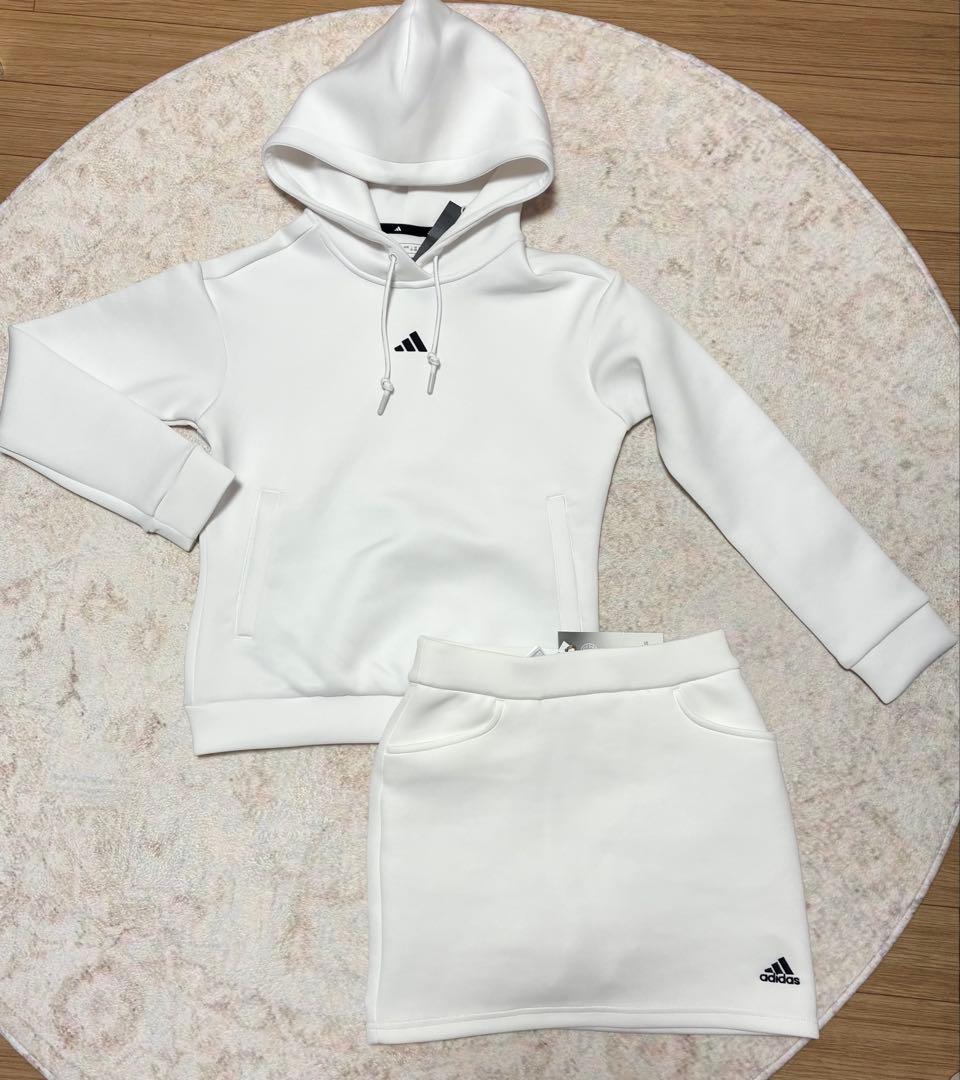adidas ホワイト ダンボールニット ビッグロゴフーディー スカートセット