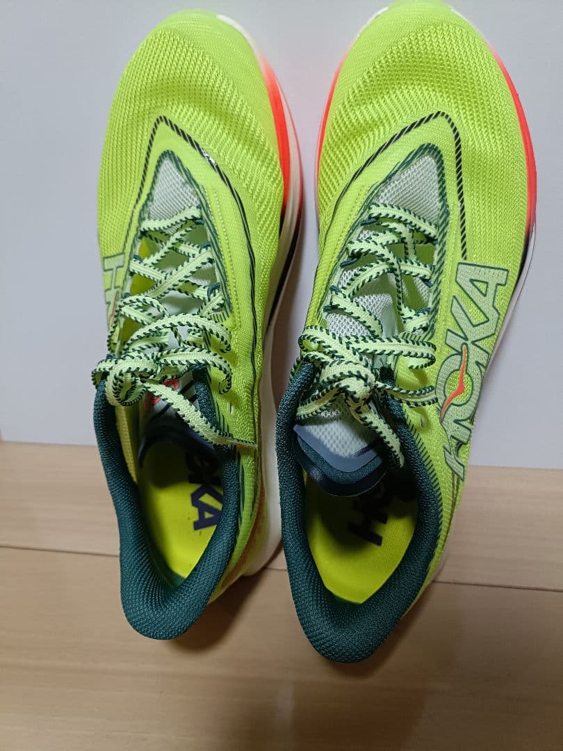美品 HOKA CieloX1 3.0 メンズ26.0cm
