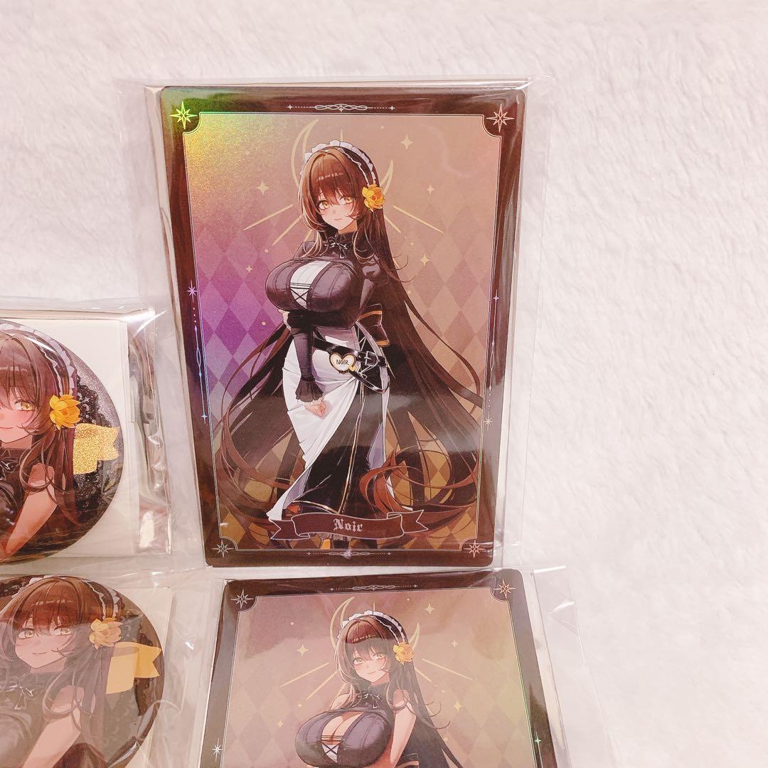 勝利の女神 NIKKE あみあみ ツクヨミ ノワール まとめ売り 缶バッジ