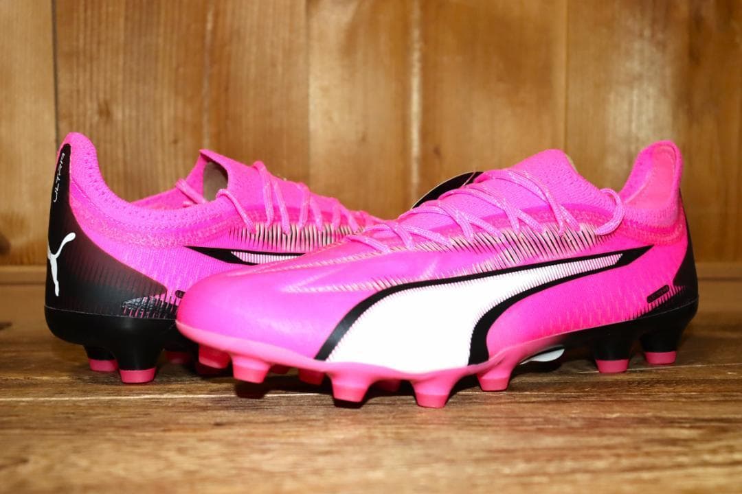新品 PUMA ウルトラアルティメットHG/AGサッカースパイク 27.5cmⒽ