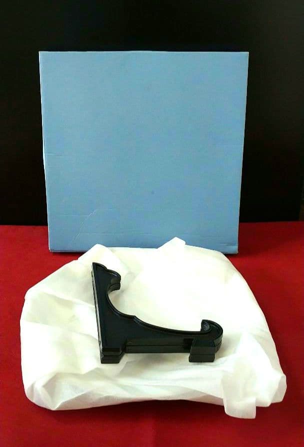 【未使用品】安倍晋三さん（元内閣総理大臣）の陶製飾り皿「不動心」（箱付）