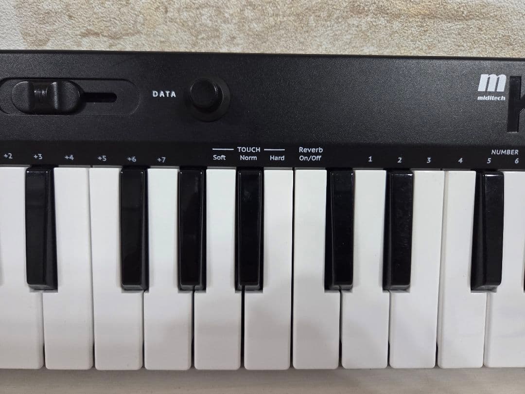 【美品♪】音源内蔵MIDIキーボード miditech K32 ミディーテック