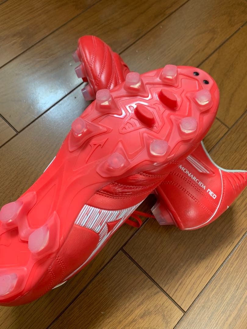 専用⭐︎MONARCIDA サッカーシューズ レッドホワイト　26.5 4E
