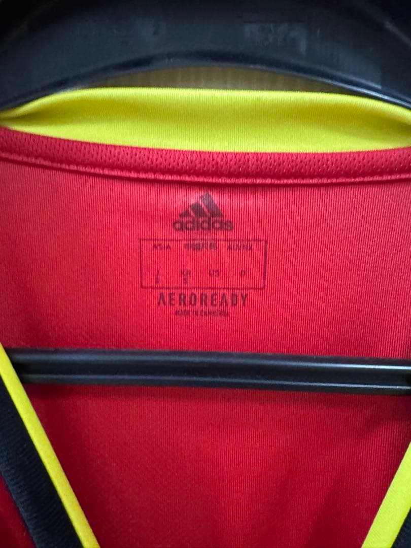 adidas サッカーシャツ M 赤　ベルギー代表ユニ