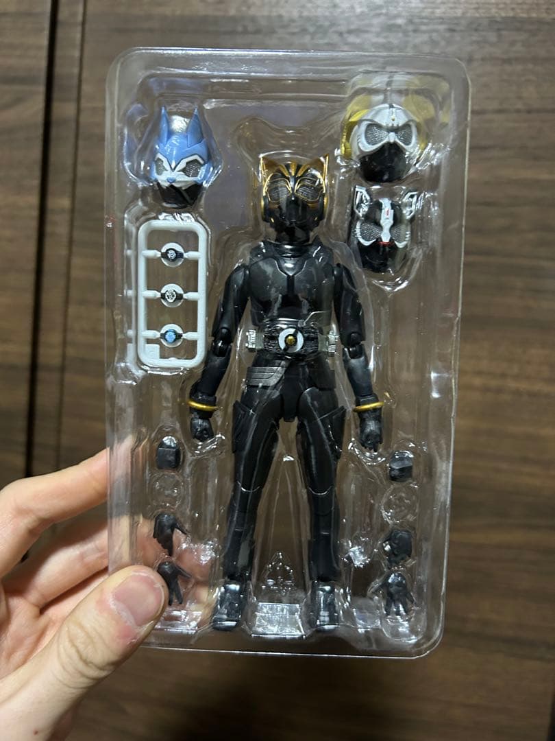 S.H.Figuarts 仮面ライダーナーゴ エントリーレイズセット